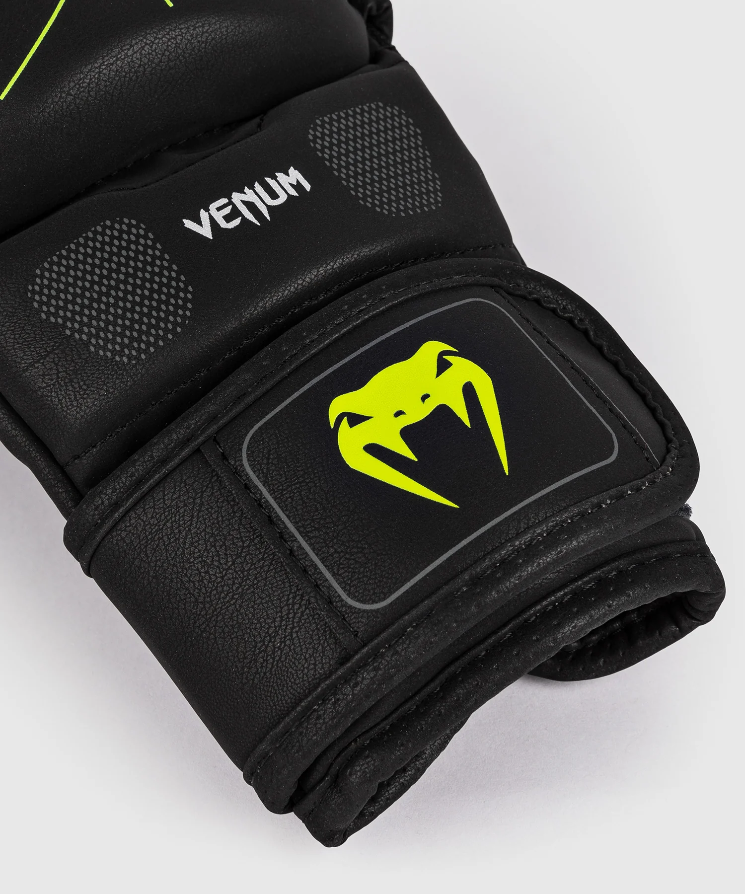 Venum Training Camp 4.0 MMA Sparring Gloves - Black/Neon Green - Image 5